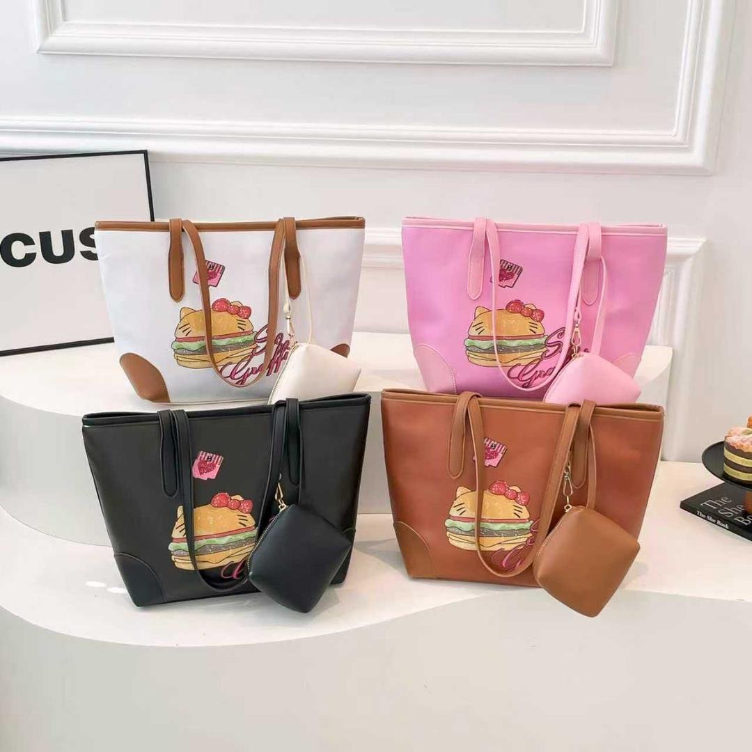 Classy Leather Graphic Tote Bag with Small Purse