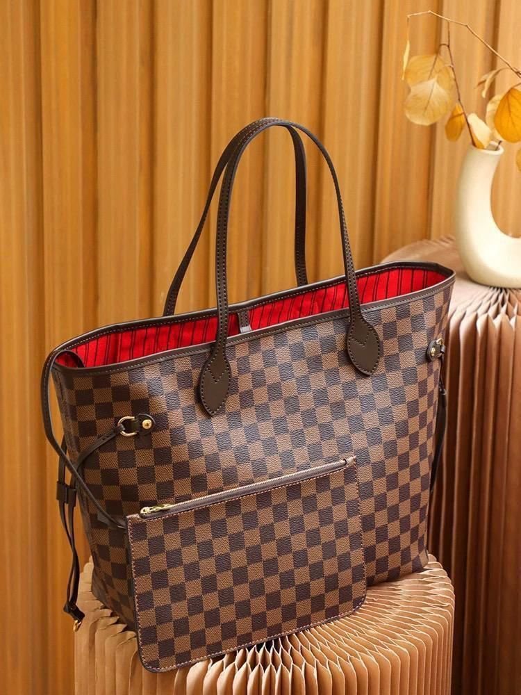 Louis Vuitton Never full Tote Bag with Pouch